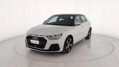 Käytetty Audi A1 Sportback Admired 110 HP (80 kW) 2023 Harmaa Viistoperä
