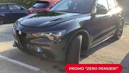 Usata Alfa Romeo Stelvio Sprint 209 CV (153 kW) 2024 Nero SUV