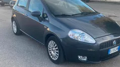 Grigio Usata 2008 Fiat Grande Punto Active Due volumi | 2900 € (Buon prezzo)