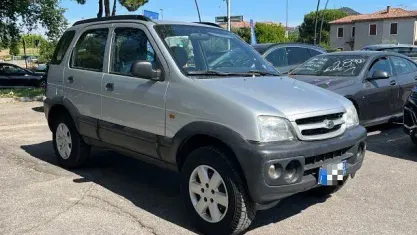 Usata Daihatsu Terios 86 CV (63 kW) 2005 Argento pastello SUV