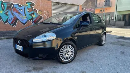 Usata Fiat Grande Punto Dynamic 75 CV (55 kW) 2006 Nero Utilitaria