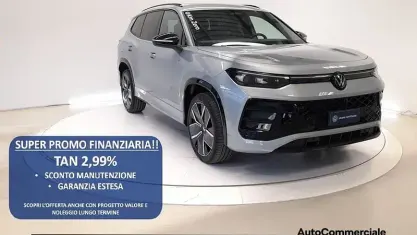 Nuova VW Tayron R-line Plus 150 CV (110 kW) 2026 Argento SUV