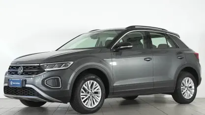 Käytetty VW T-Roc 150 HP (110 kW) 2024 Katumaasturi