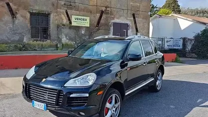 Usata Porsche Cayenne Turbo 500 CV (367 kW) 2008 Nero SUV