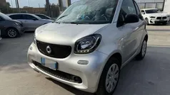 Usata 2019 Smart ForTwo Coupé Coupé | 17.900 €