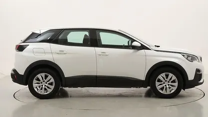 Usata Peugeot 3008 Business-Line 131 CV (96 kW) 2020 SUV