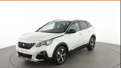 Usata Peugeot 3008 Allure 131 CV (96 kW) 2019 Bianco SUV