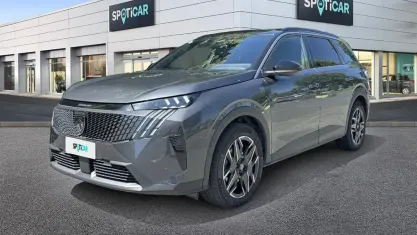Usata Peugeot 5008 GT 136 CV (100 kW) 2025 Grigio SUV
