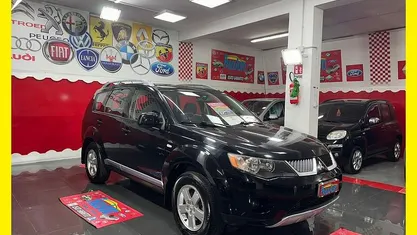 Usata Mitsubishi Outlander Invite 140 CV (102 kW) 2008 SUV