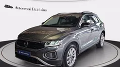 Grigio indyum/tetto nero Usata 2022 VW T-Roc Life SUV | 23.000 € (Buon prezzo)