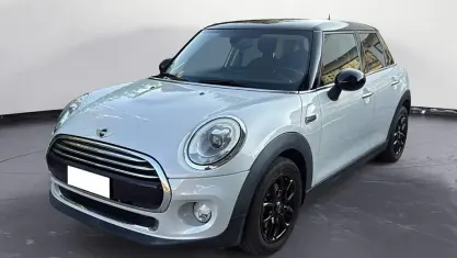 Usata Mini Cooper D 116 CV (85 kW) 2016 Grigio Utilitaria