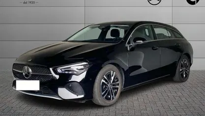 Usata Mercedes CLA180 Advanced 116 CV (85 kW) 2025 Nero Berlina