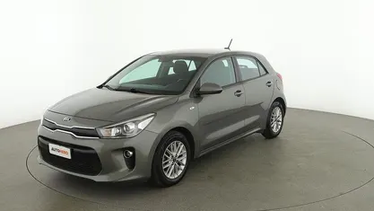 Usata Kia Rio Active 77 CV (56 kW) 2019 Verde