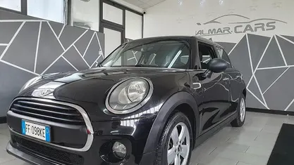 Nero Usata 2016 Mini ONE Due volumi | 6900 € (Ottimo prezzo)