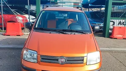 Begagnad Fiat Panda Dynamic 60 HK (44 kW) 2009 Orange Halvkombi