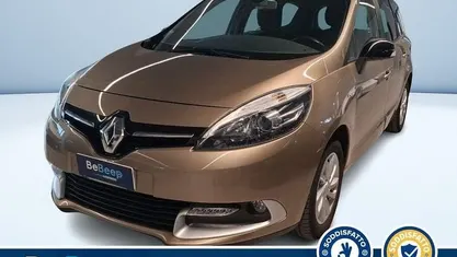 Oro metallizzato Usata 2015 Renault Scénic III LIMITED Monovolume | 10.200 € (Molto cara)