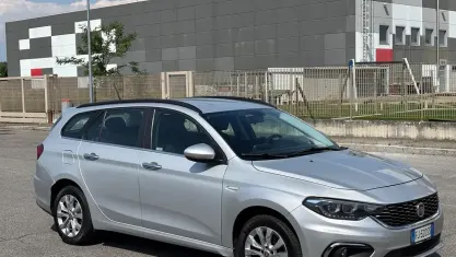 Usata Fiat Tipo Business 120 CV (88 kW) 2017 Grigio Station wagon