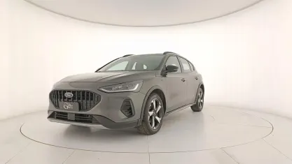 Usata Ford Focus Active 125 CV (91 kW) 2022 Grigio SUV