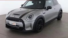 Usata 2023 Mini Cooper S Essential Due volumi | 27.099 € (Ottimo prezzo)