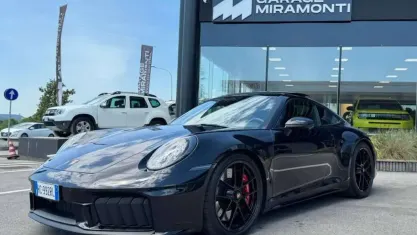 Usata Porsche 992 485 CV (356 kW) 2026 Nero Coupé