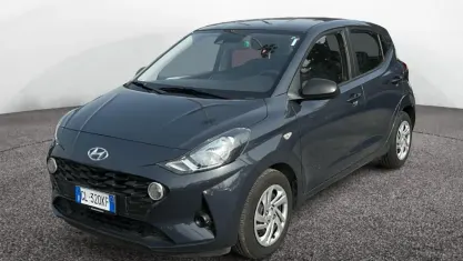 Usata Hyundai i10 67 CV (49 kW) 2022 Grigio Utilitaria