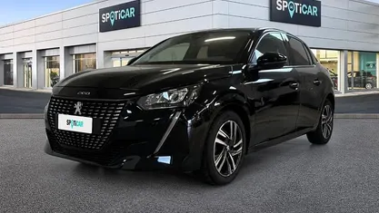 Usata Peugeot 208 Allure 101 CV (74 kW) 2023 Utilitaria