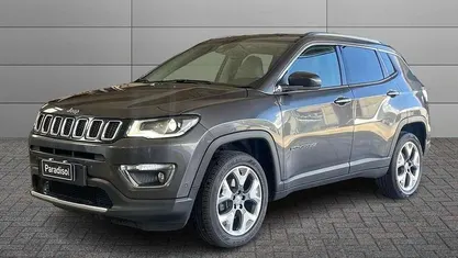 Grigio Usata 2019 Jeep Compass Limited SUV | 17.900 € (Buon prezzo)