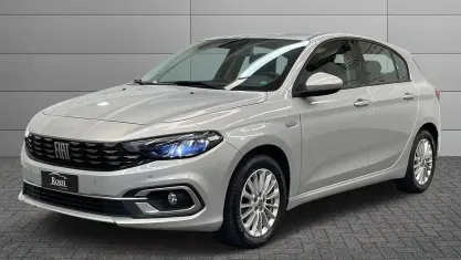 Usata Fiat Tipo Life 101 CV (74 kW) 2021 Argento metallizzato Berlina
