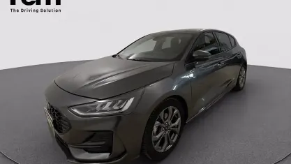 Usata Ford Focus ST-Line 116 CV (85 kW) 2025 Magnetic grey Berlina
