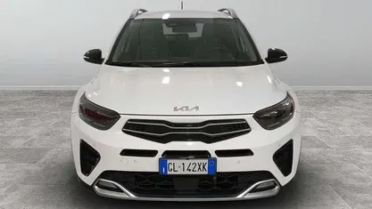 Usata 2023 Kia Stonic GT-Line SUV | 17.900 € (Buon prezzo)