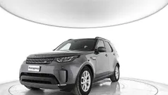 Grigio Usata 2018 Land Rover Discovery 5 SE SUV | 23.900 € (Buon prezzo)
