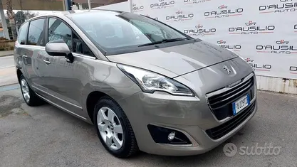 Marrone Usata 2015 Peugeot 5008 Allure Monovolume | 6400 € (Ottimo prezzo)