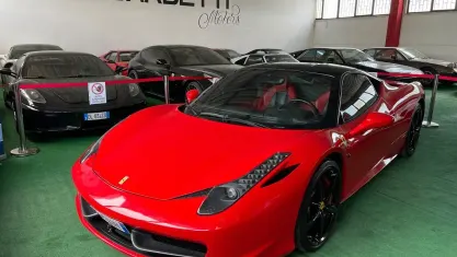 Usata Ferrari 458 566 CV (416 kW) 2010 Rosso Coupé