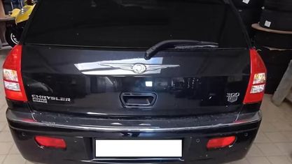 Usata Chrysler 300C Touring 218 CV (160 kW) 2007 Nero Station wagon