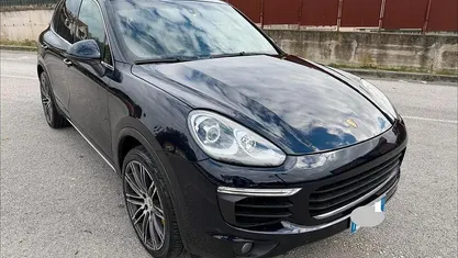 Usata Porsche Cayenne 245 CV (180 kW) 2016 Blu SUV