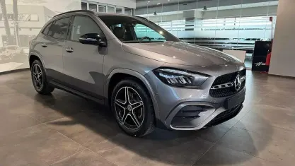 Nuova Mercedes GLA200 AMG line 163 CV (119 kW) 2025 Grigio SUV