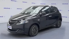 Grigio pietra Usata 2024 Lancia Ypsilon S Due volumi | 12.590 € (Buon prezzo)