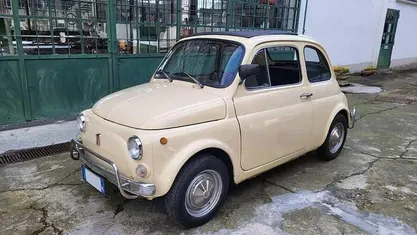 Usata Fiat 500 Lusso 20 CV (14 kW) 1970 Berlina