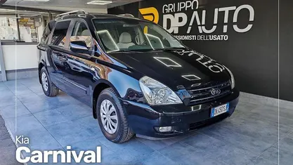 Usata Kia Carnival 185 CV (136 kW) 2008 Nero Monovolume