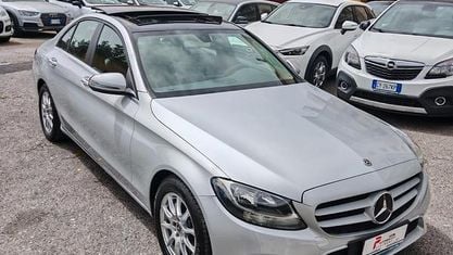 Usado Mercedes C200 Business 160 CV (117 kW) 2019 Plateado Berlina