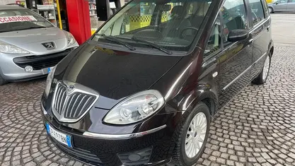 Nero Usata 2012 Lancia Musa Gold Monovolume | 3999 € (Buon prezzo)