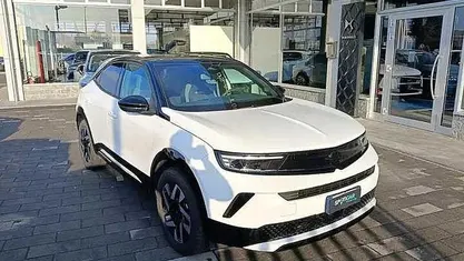 Usata Opel Mokka 145 CV (106 kW) 2025 Bianco SUV