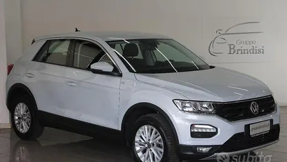 Usata VW T-Roc Business 149 CV (109 kW) 2021 Grigio SUV