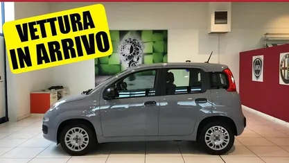 Grigio Usata 2022 Fiat Panda S Due volumi | 10.950 € (Buon prezzo)