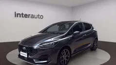 Grigio metallizzato Usata 2022 Ford Fiesta ST-Line Due volumi | 16.490 € (Buon prezzo)