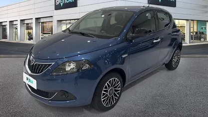 Usata Lancia Ypsilon 69 CV (50 kW) 2024 Utilitaria
