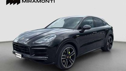 Usata Porsche Cayenne 462 CV (339 kW) 2023 Nero SUV