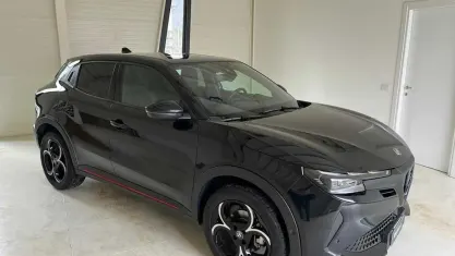 Usata Alfa Romeo Junior Edizione Speciale 136 CV (100 kW) 2024 Nero SUV