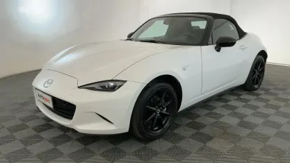 Usata Mazda MX5 Prime-Line 132 CV (97 kW) 2024 Bianco Cabrio
