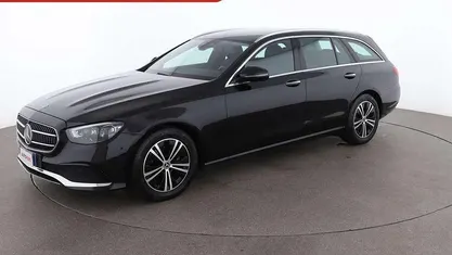 Usata Mercedes E220 195 CV (143 kW) 2020 Nero Station wagon